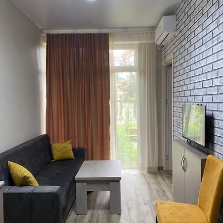 Lovely And Cozy Apartament In Tbilisi Ngoại thất bức ảnh
